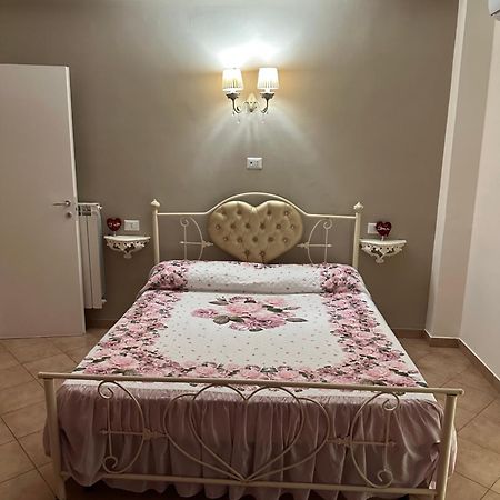 Appartement avec 3 chambre Caserte Extérieur photo