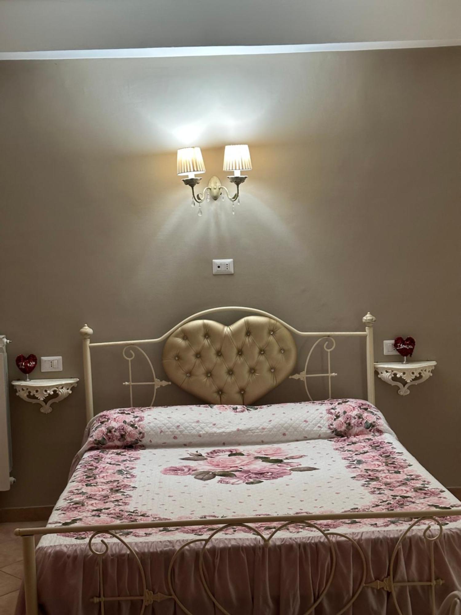 Appartement avec 3 chambre Caserte Extérieur photo